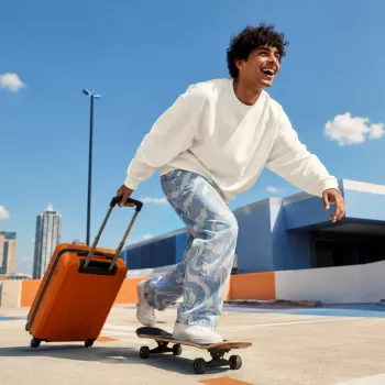 Minimalist Packing Planner: A Reusable Carry-On System